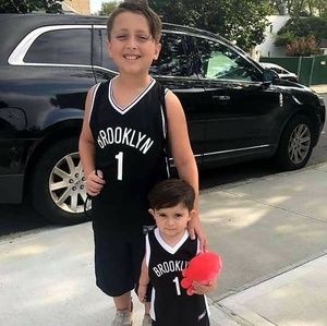 Meet your Posher, Toni